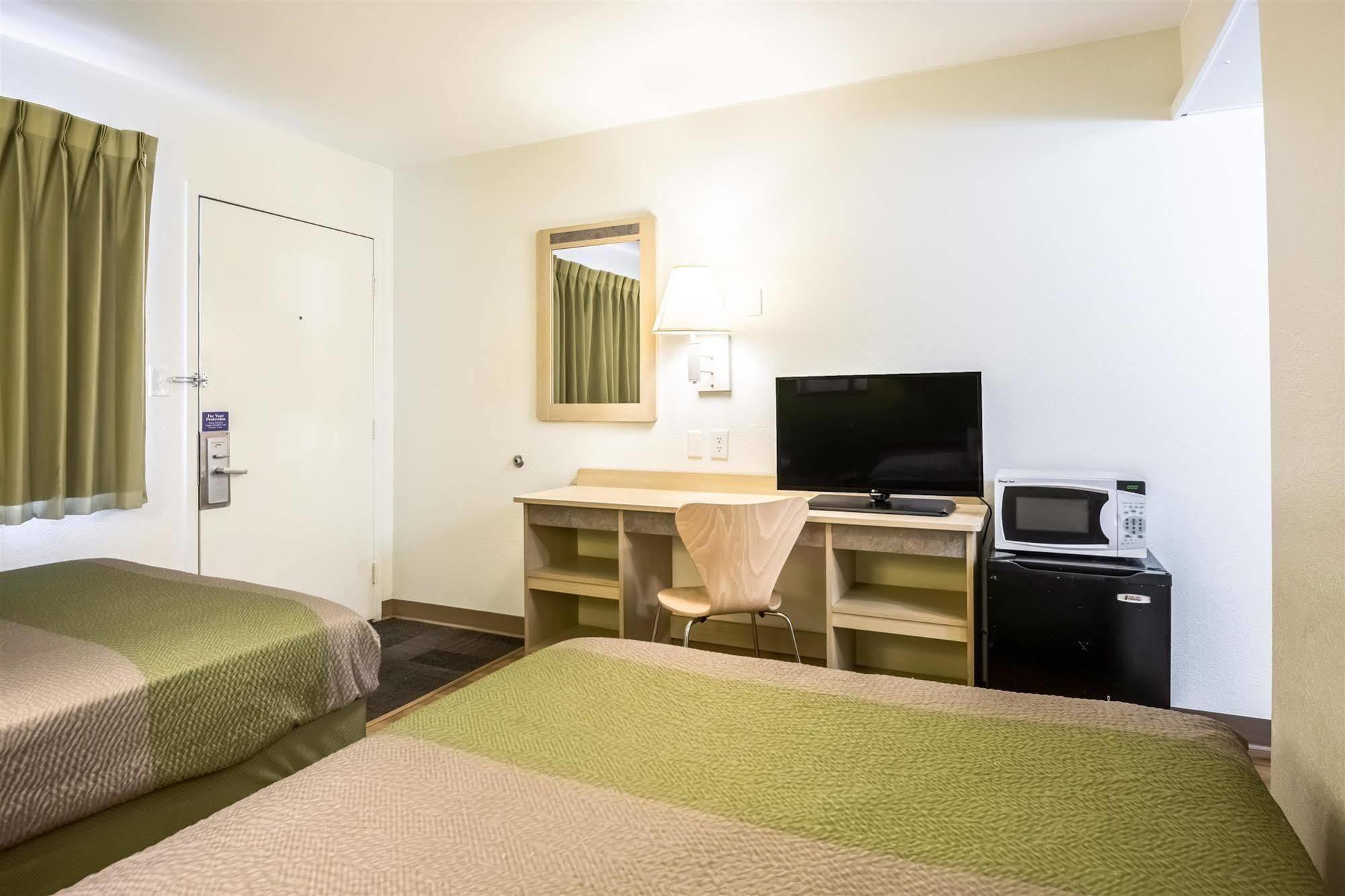 Motel 6-Pueblo, Co - I-25 Extérieur photo