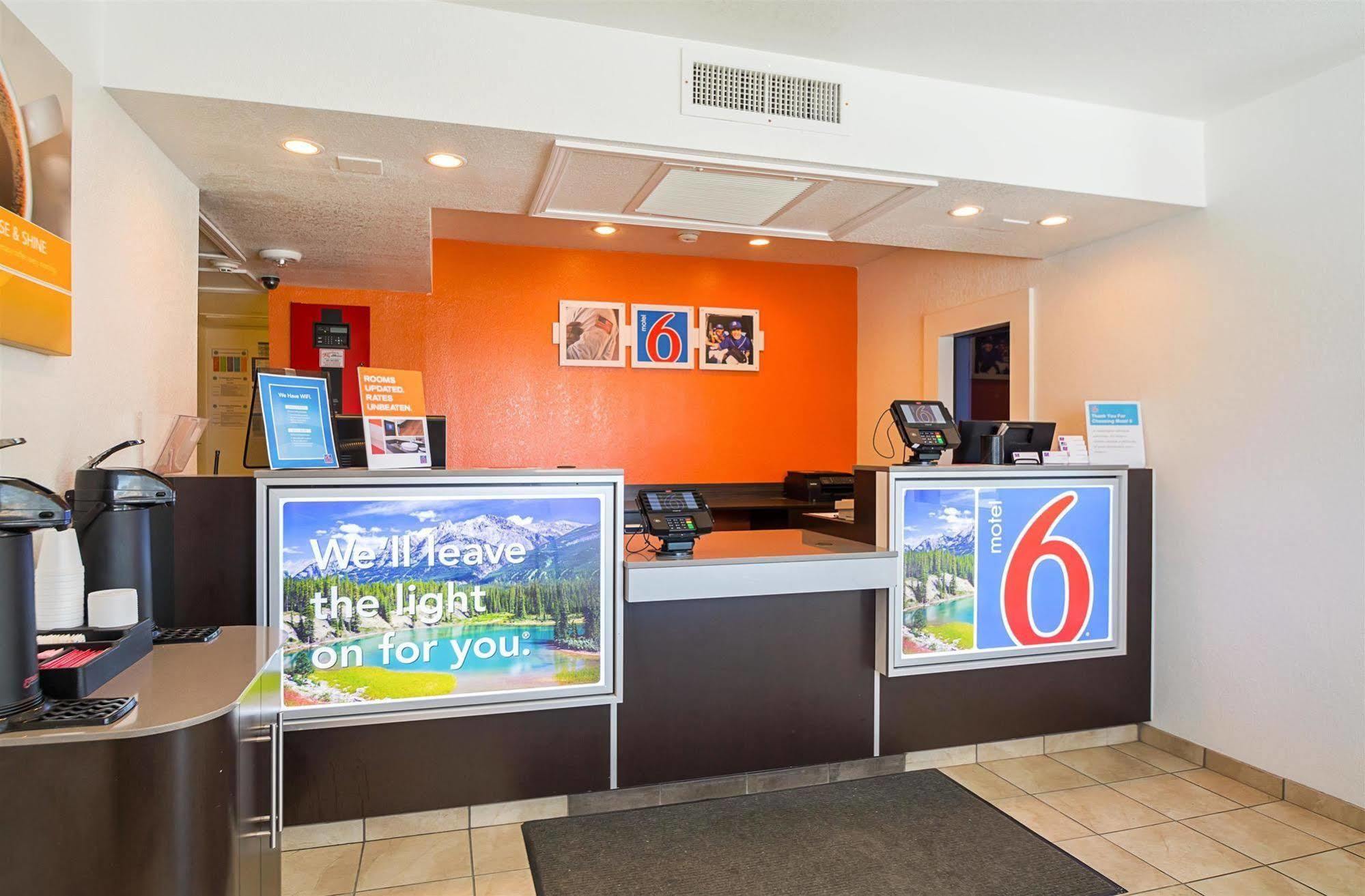 Motel 6-Pueblo, Co - I-25 Extérieur photo